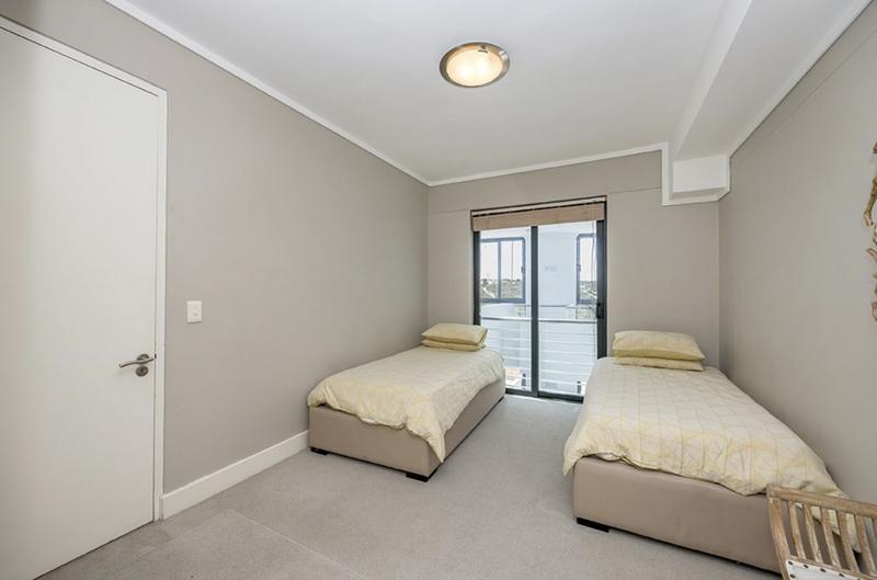 2 Bedroom Property for Sale in Bloubergstrand Western Cape